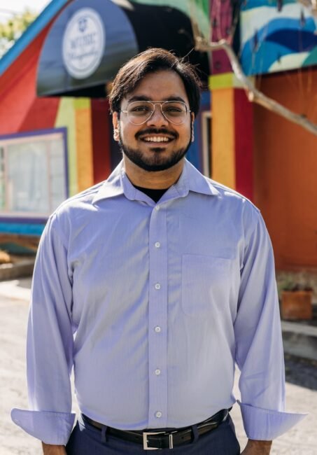 Ethan Gomes, Instructor